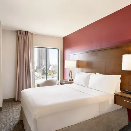 Staybridge Suites San Antonio Downtown Convention Center By Ihg Exterior foto